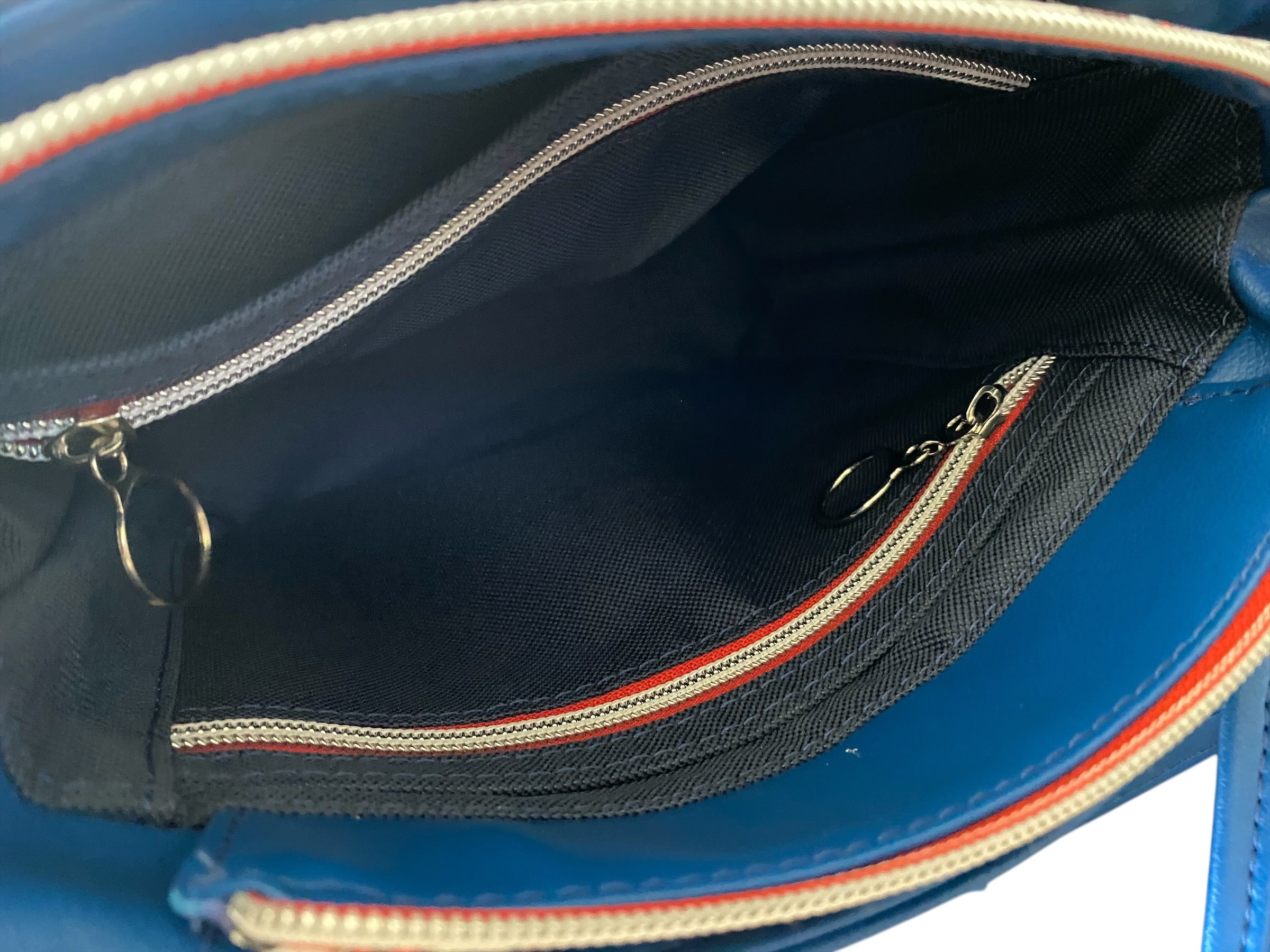 Philadelphia Phillies Small Bucket Bag, 4 Pockets, Dual Straps 9.25 x 8.25 x 4
