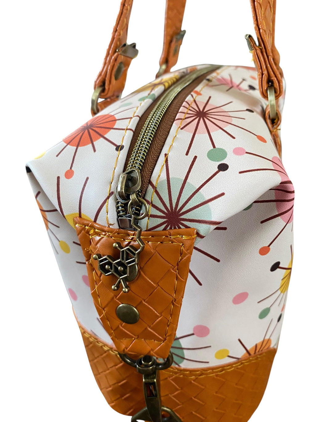 Retro vinyl top handle handbag with pockets and side side clips