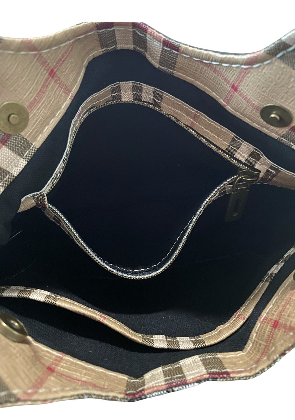 Plaid Vinyl & Black Faux Leather Handled/Shoulder Strap Bag    11w x 10h x 3d
