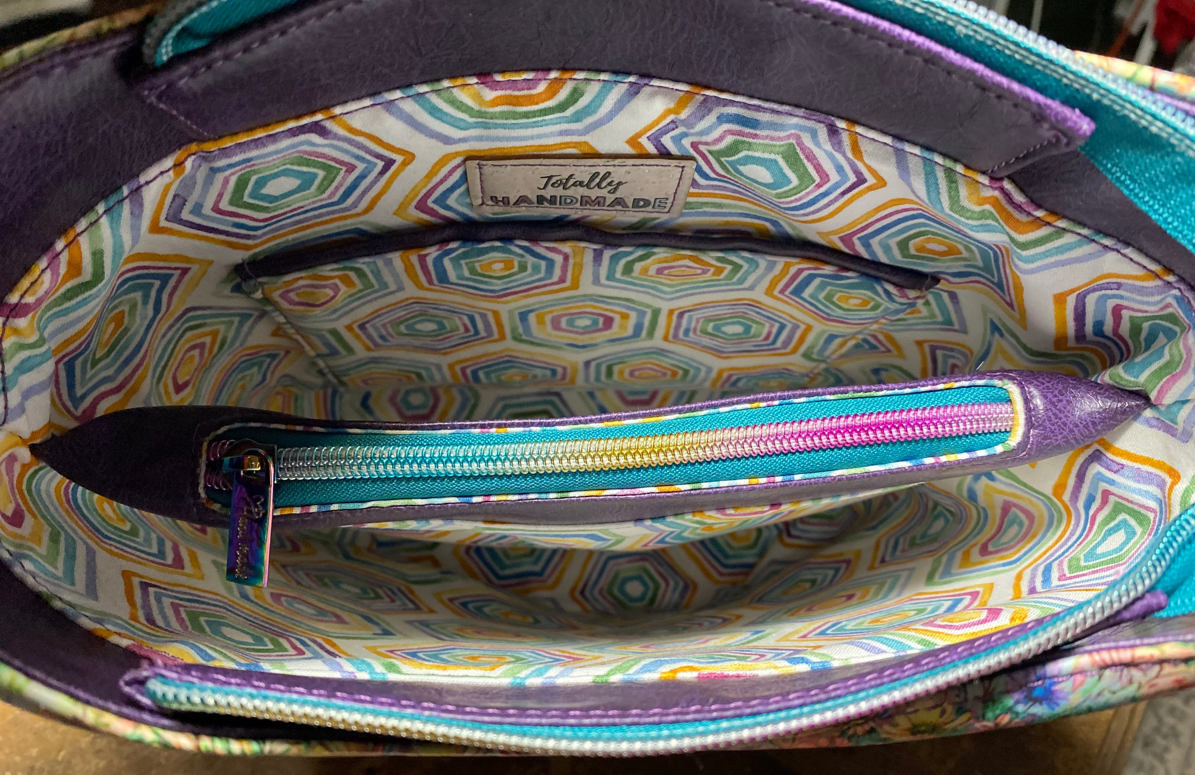 Wildflower Bucket Bag, interior divider compartment & slip pocket