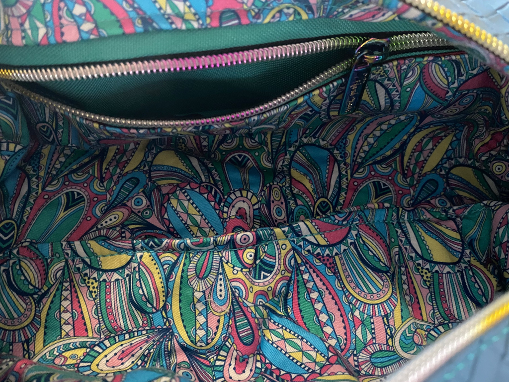 Large Vinyl Basketweave Cosmetic/Accessory/Storage Case