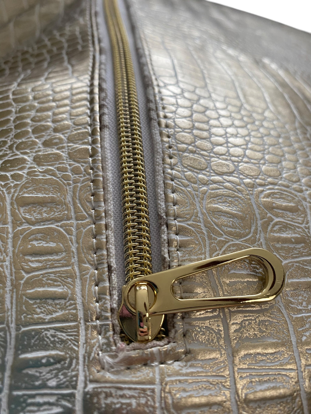 Oversized vinyl Hobo bag, pockets, 24” top zipper 17w x 33h gold & cream